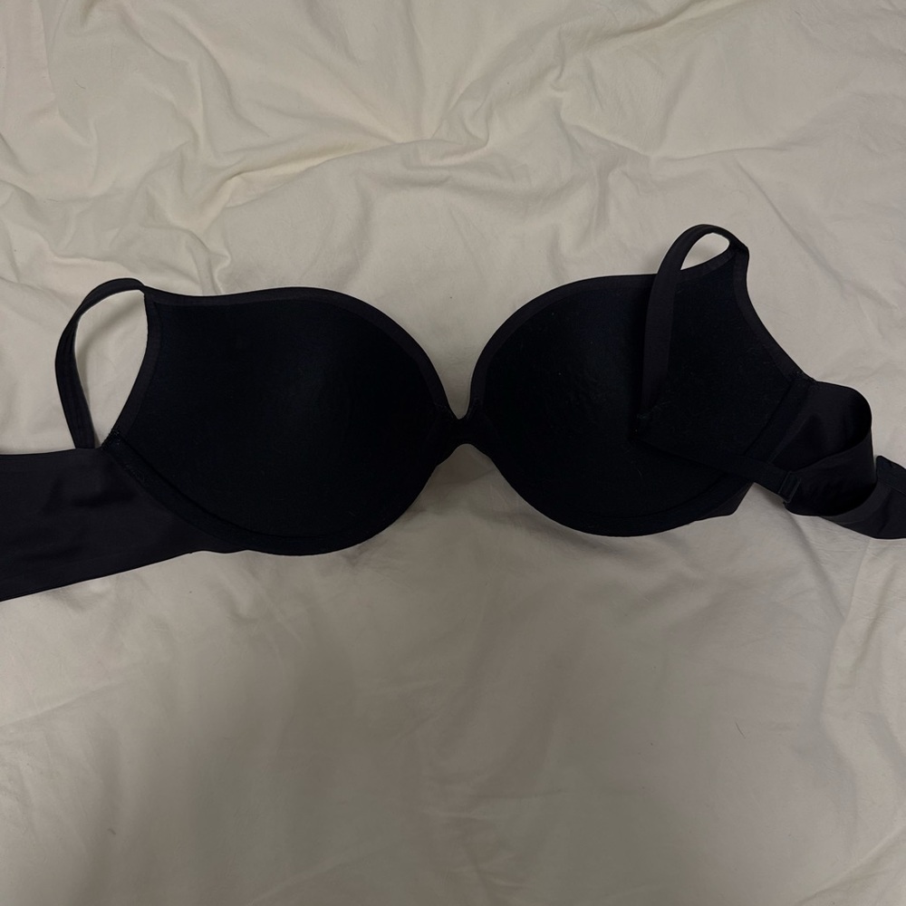 SKIMS Black Bra